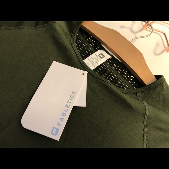 Fabletics Seamless Top - Picture 3 of 5